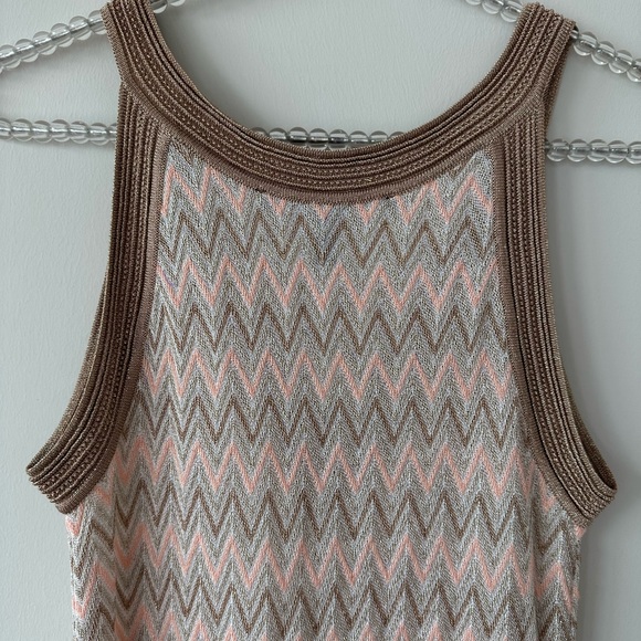 White House Black Market Stunning Pink & Gold Tank Blouse NWOT - Picture 4 of 8